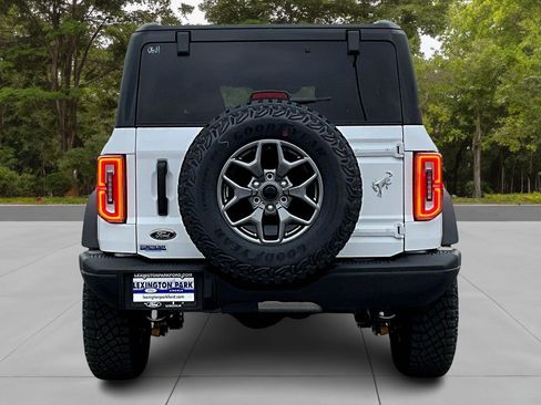 New 2025 Ford Bronco Badlands image 4