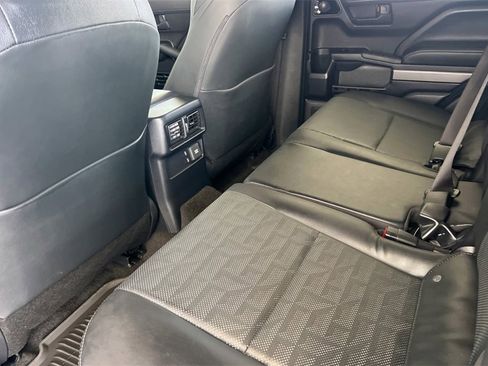 Certified 2025 Toyota 4Runner TRD Off-Road Premium image 14