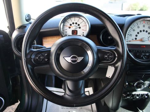 Used 2011 MINI Cooper Clubman image 16