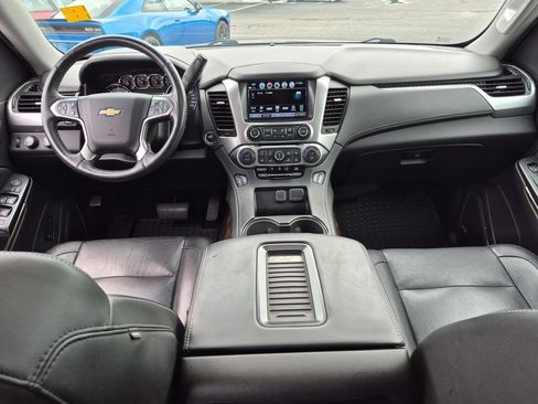 Used 2017 Chevrolet Suburban LT AWD/4WD image 23