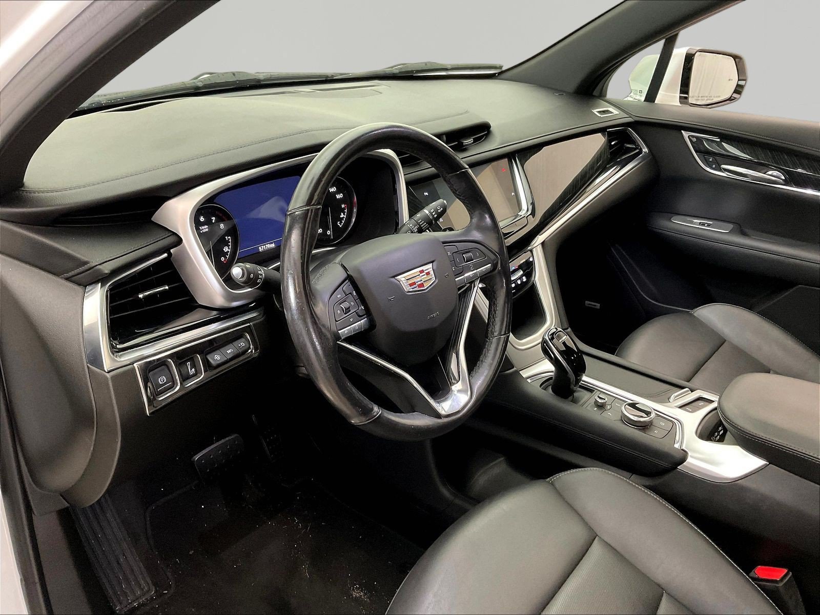 Used 2021 Cadillac XT6 Premium Luxury AWD/4WD image 17