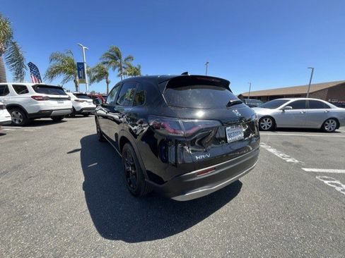 Used 2024 Honda HR-V Sport image 6