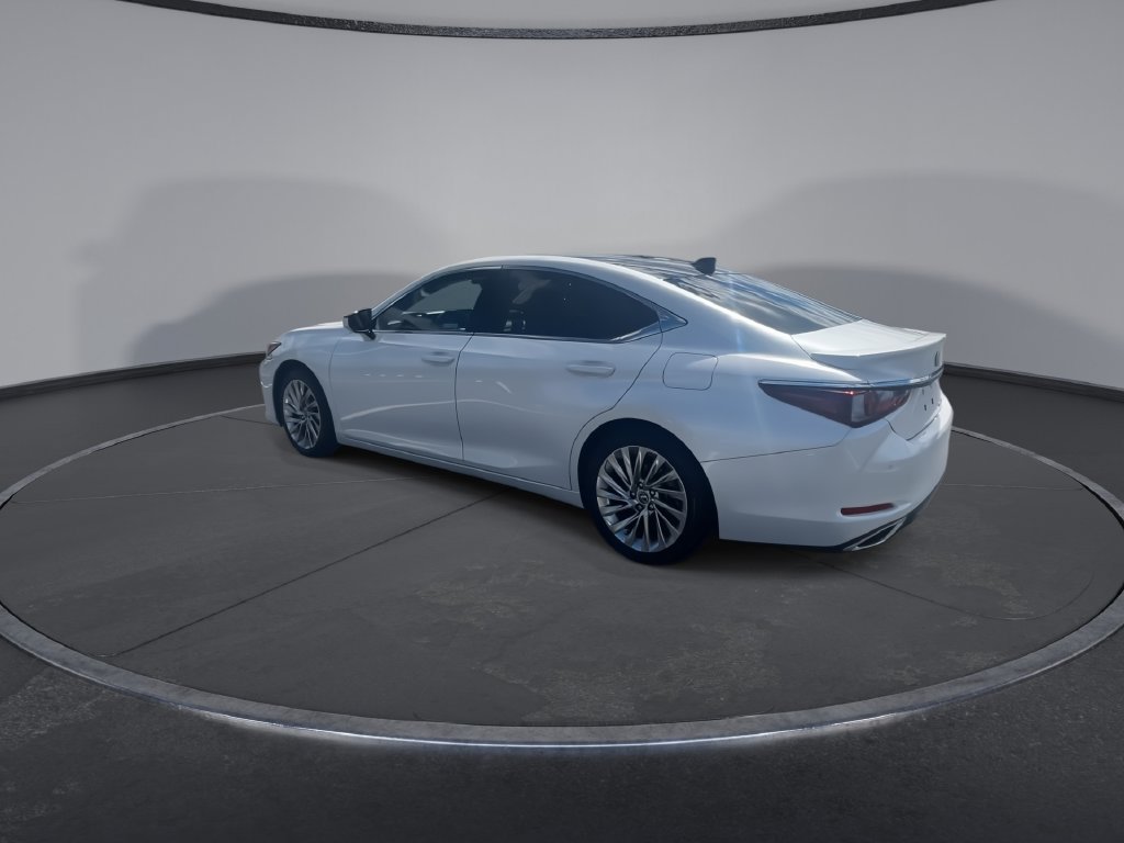 Used 2022 Lexus ES 350 Ultra Luxury w/ Accessory Package 2 FWD image 6