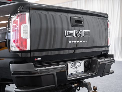 Used 2022 GMC Canyon Elevation w/ Elevation Premium Package RWD image 5