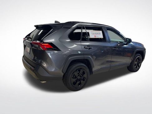Certified 2021 Toyota RAV4 LE AWD/4WD image 7