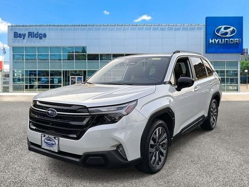 Used 2025 Subaru Forester Touring image 8