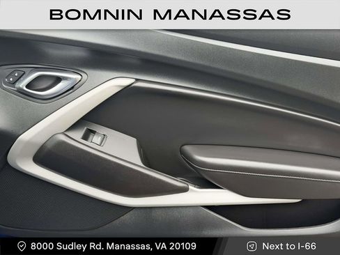 Used 2019 Chevrolet Camaro LT image 8