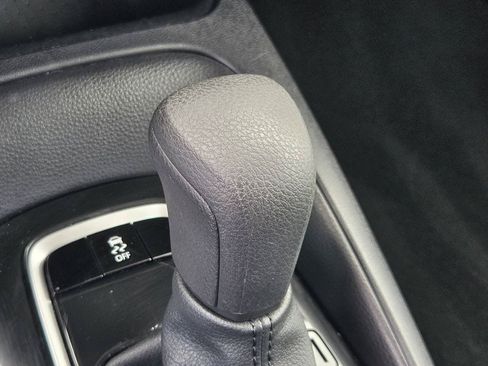 Used 2026 Toyota Corolla LE FWD image 21