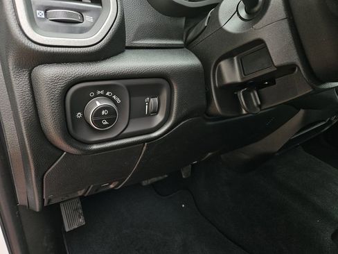 New 2026 RAM 2500 Tradesman AWD/4WD image 14