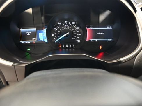 Used 2016 Ford Edge SEL w/ Equipment Group 201A AWD/4WD image 30