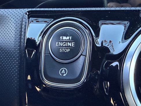 Used 2020 Mercedes-Benz CLA 250 CLA 250 image 24