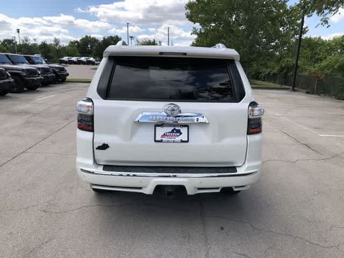 Used 2016 Toyota 4Runner Limited AWD/4WD image 5