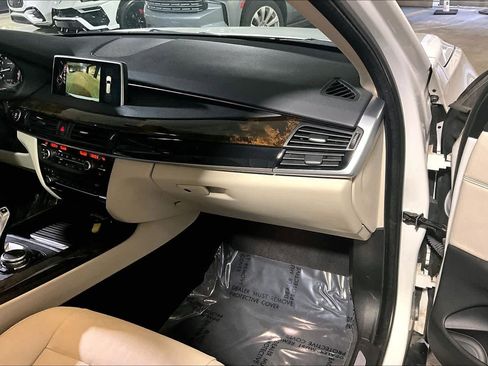 Used 2015 BMW X5 xDrive35i image 17