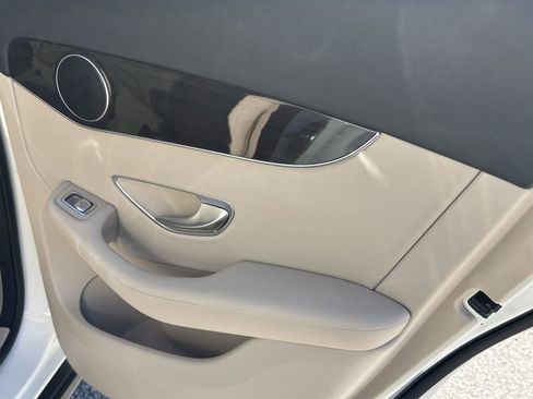 Used 2017 Mercedes-Benz GLC 300 GLC 300 image 19