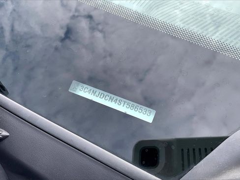 New 2025 Jeep Compass Limited image 14