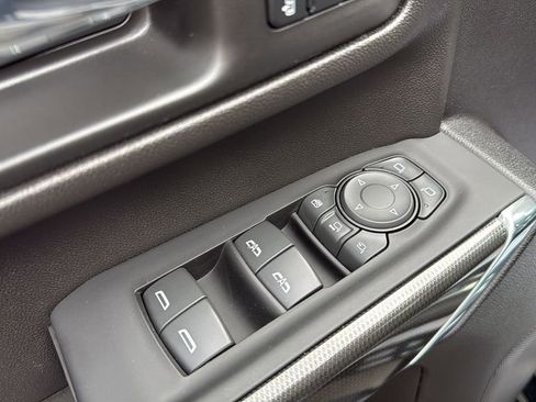 Used 2023 GMC Sierra 3500 AT4 w/ Gooseneck/5TH Wheel Package image 25