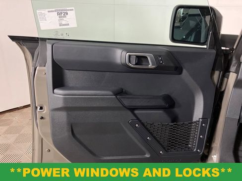 New 2025 Ford Bronco Base image 16