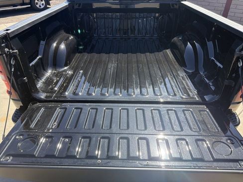 New 2026 RAM 1500 Express AWD/4WD image 5