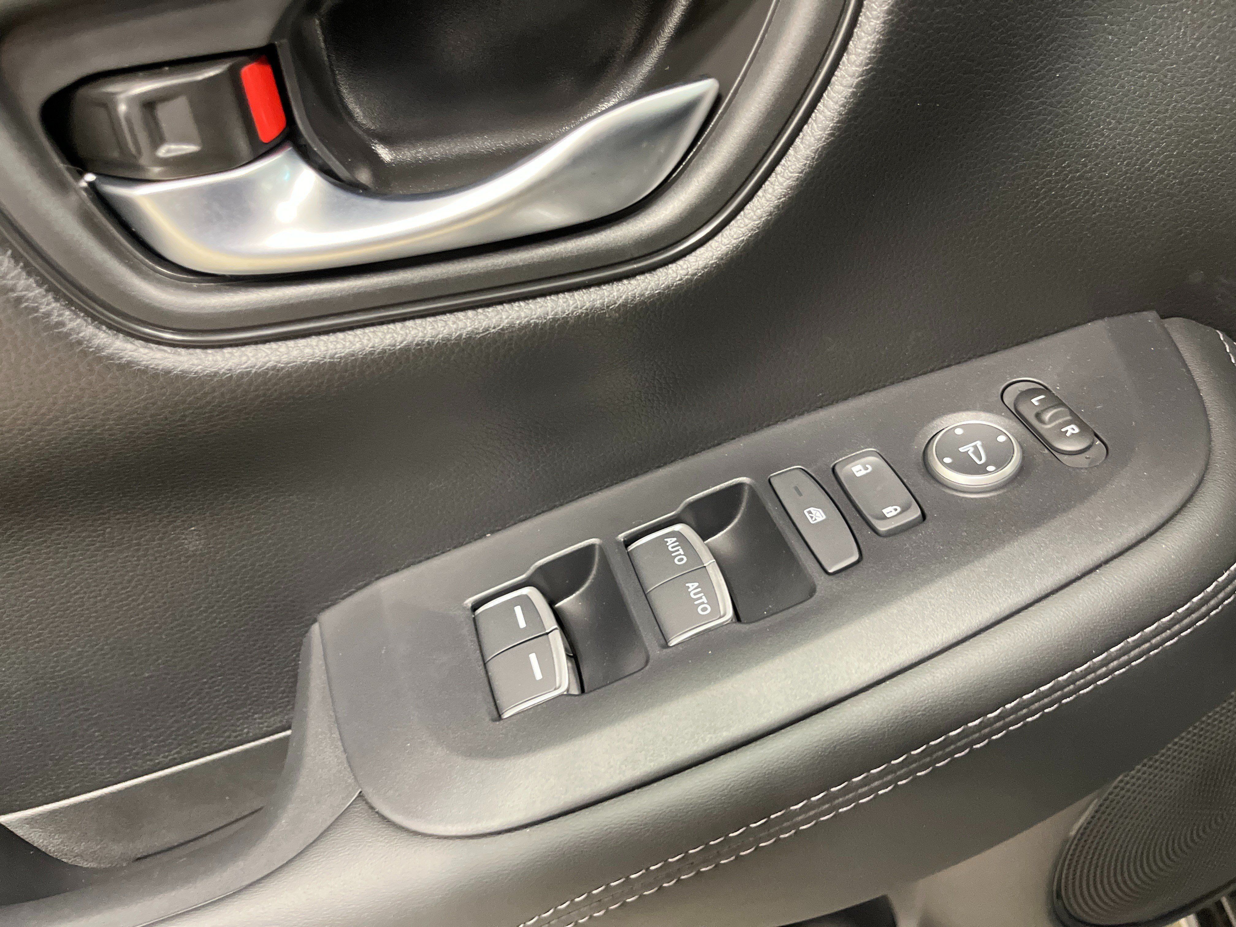 New 2027 Honda HR-V EX-L image 18