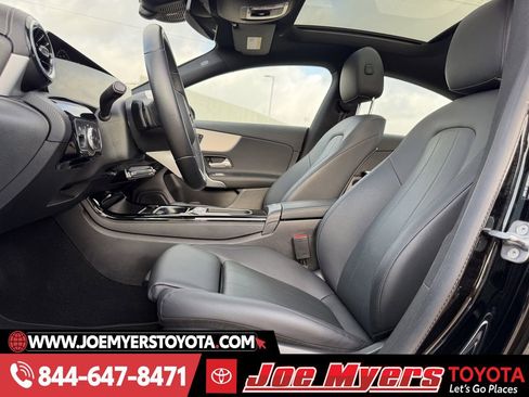 Used 2025 Mercedes-Benz CLA 250 4MATIC image 27