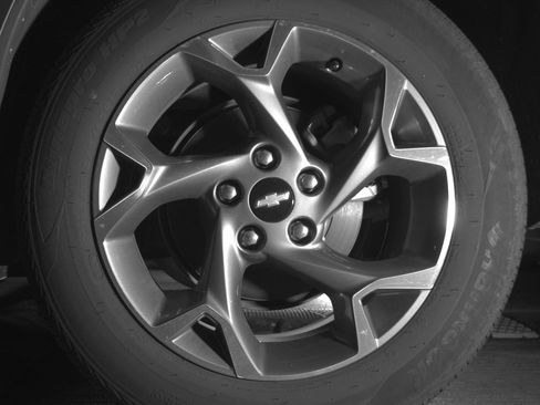 Used 2025 Chevrolet Trax LT w/ LT Convenience Package FWD image 14