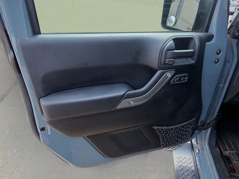 Used 2015 Jeep Wrangler Unlimited Sport w/ Quick Order Package 24S image 22