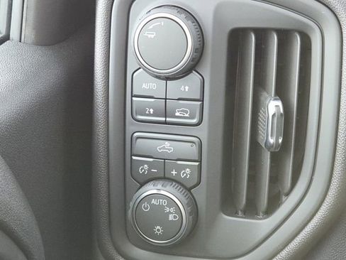 New 2026 Chevrolet Silverado 1500 W/T w/ WT Value Package AWD/4WD image 10