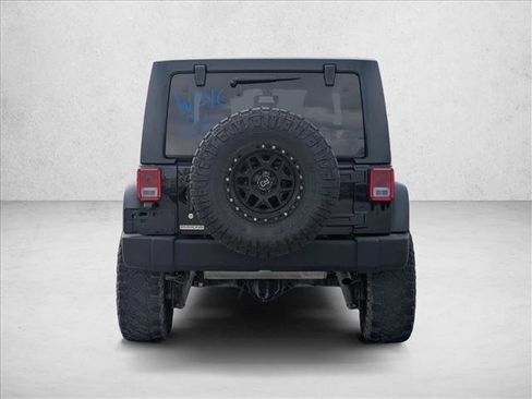 Used 2018 Jeep Wrangler Unlimited Sport S image 6