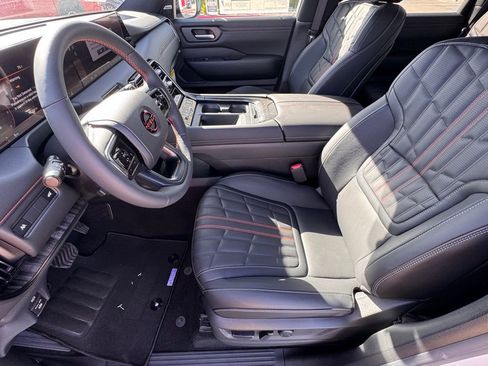 New 2026 Nissan Armada PRO-4X w/ Captain's Chari Seat Package image 9