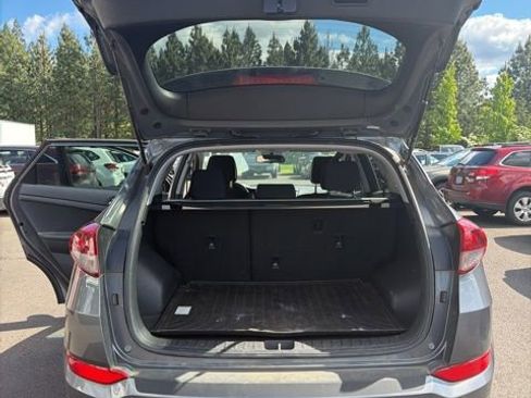 Used 2016 Hyundai Tucson SE FWD image 11