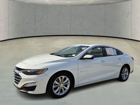 Used 2024 Chevrolet Malibu LT image 1