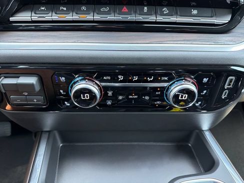 New 2026 GMC Sierra 1500 SLT w/ SLT Premium Plus Package AWD/4WD image 14