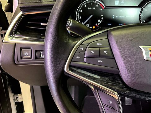 Used 2023 Cadillac XT5 Premium Luxury FWD image 12