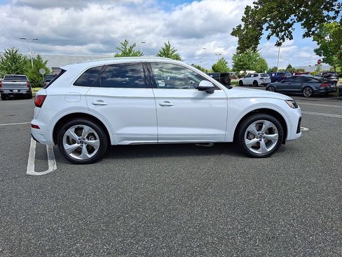 Used 2021 Audi Q5 Prestige w/ Prestige Package AWD/4WD image 10