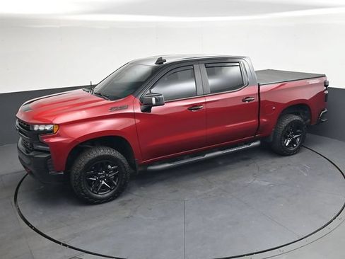 Used 2020 Chevrolet Silverado 1500 LT Trail Boss AWD/4WD image 26