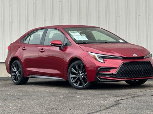 Used 2023 Toyota Corolla SE FWD image 1
