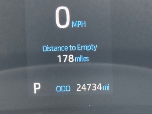 Used 2024 Toyota Sienna XSE w/ XSE Plus Package AWD/4WD image 22