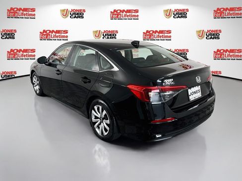 Used 2024 Honda Civic LX image 2