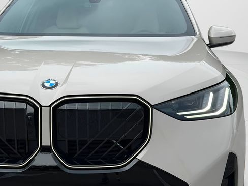 New 2026 BMW X3 xDrive30i w/ Premium Package AWD/4WD image 9