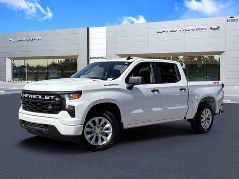 Used 2024 Chevrolet Silverado 1500 Custom AWD/4WD image 1