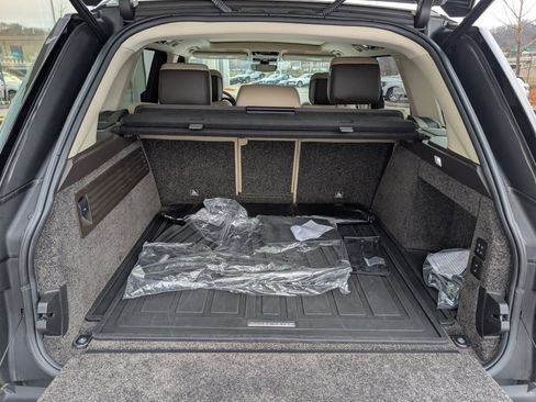 Used 2021 Land Rover Range Rover Westminster Edition image 28