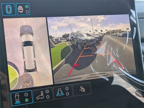 New 2025 GMC Yukon XL Denali w/ Sun & Power Step Package image 28