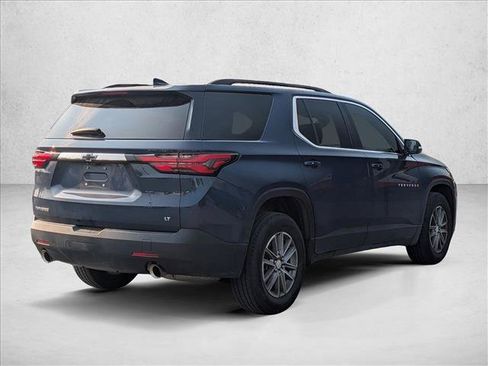 Used 2023 Chevrolet Traverse LT FWD image 5