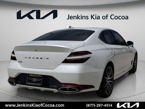 Used 2025 Genesis G70 2.5T RWD image 4