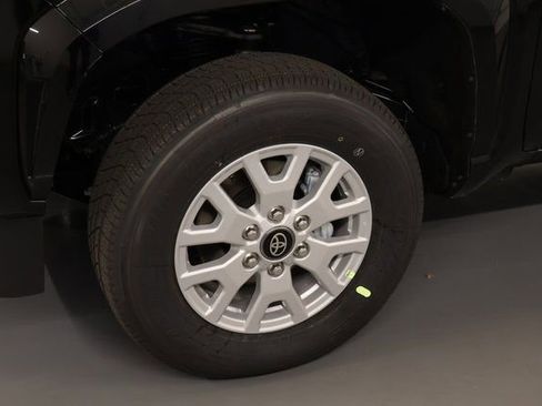 New 2025 Toyota Tacoma SR5 image 7