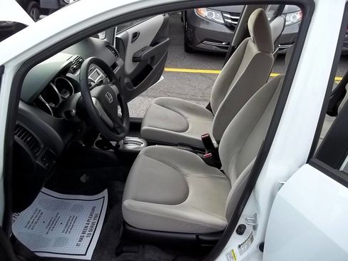 Used 2007 Honda Fit Base 4dr Hatchback 5A image 8