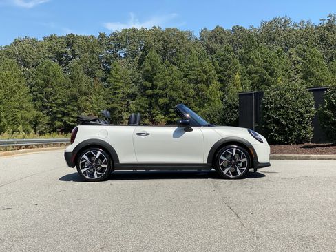 New 2026 MINI Cooper S image 5