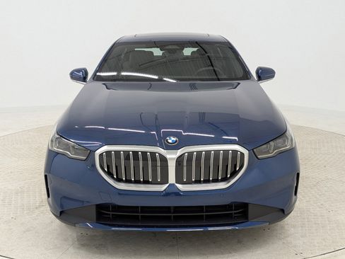 New 2025 BMW 530i w/ Premium Package image 3