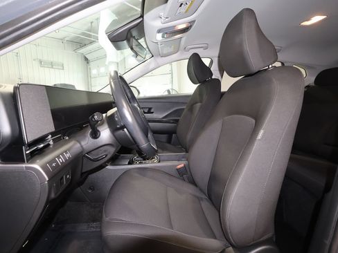 Used 2025 Hyundai Kona SEL FWD image 22