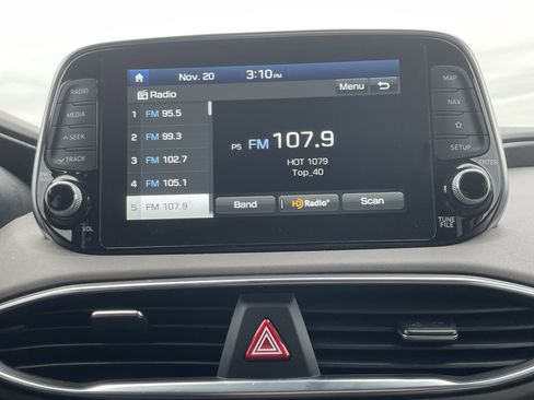 Used 2020 Hyundai Santa Fe Limited image 24